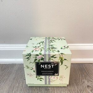 ❗️SALE❗️Nest Jasmine Scented Candle - Green